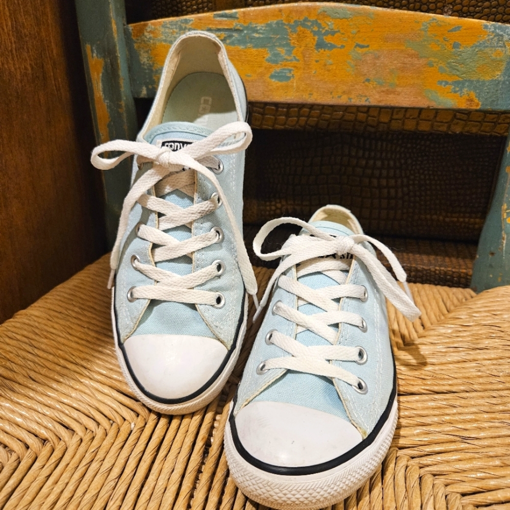 Converse Women's Chuck Taylor All Star Low Rise 'Ocean Bliss' - Size 7 - Picture 2 of 7